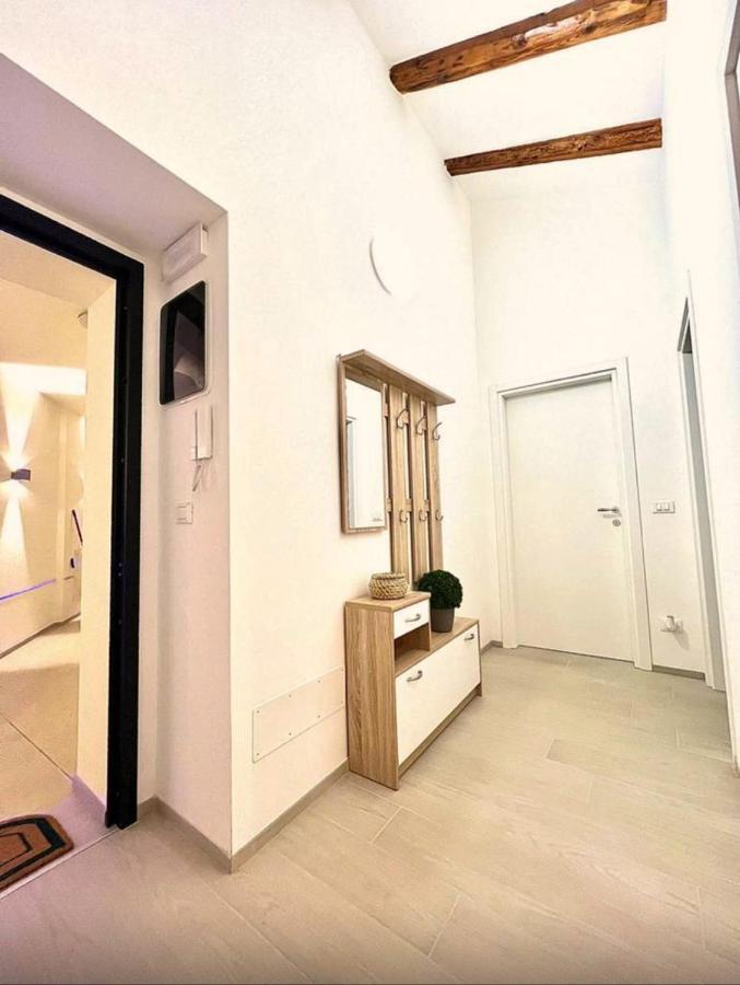 Perfect Stay Apartments Trieste Bagian luar foto
